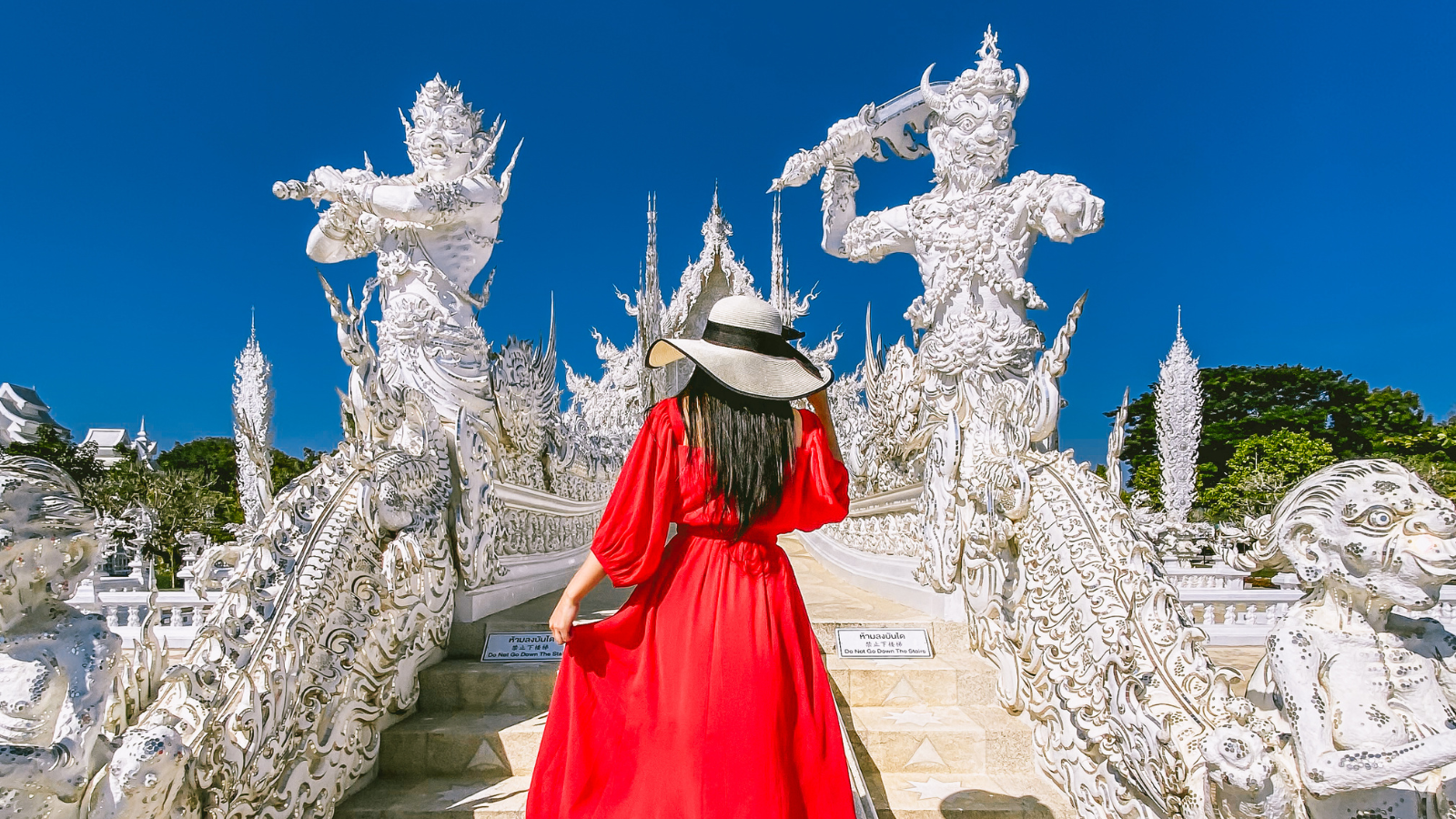 Cultural Awareness: How to Be a Good Guest Abroad