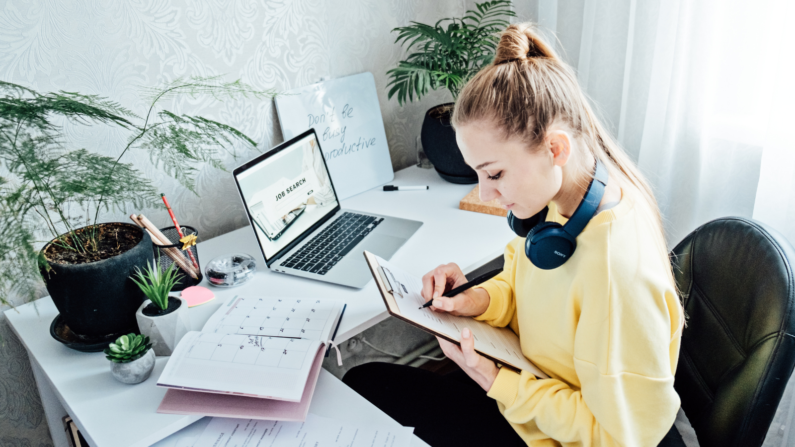 Effectively Highlight Your Study Abroad Experience on a Resume