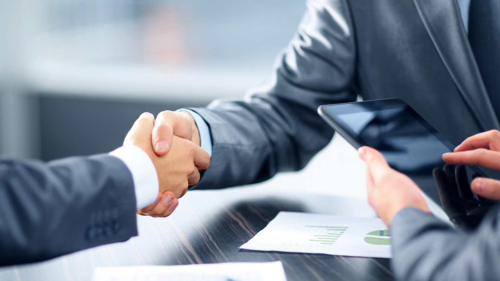 Steps for Opening a Bank Account Abroad as a Student