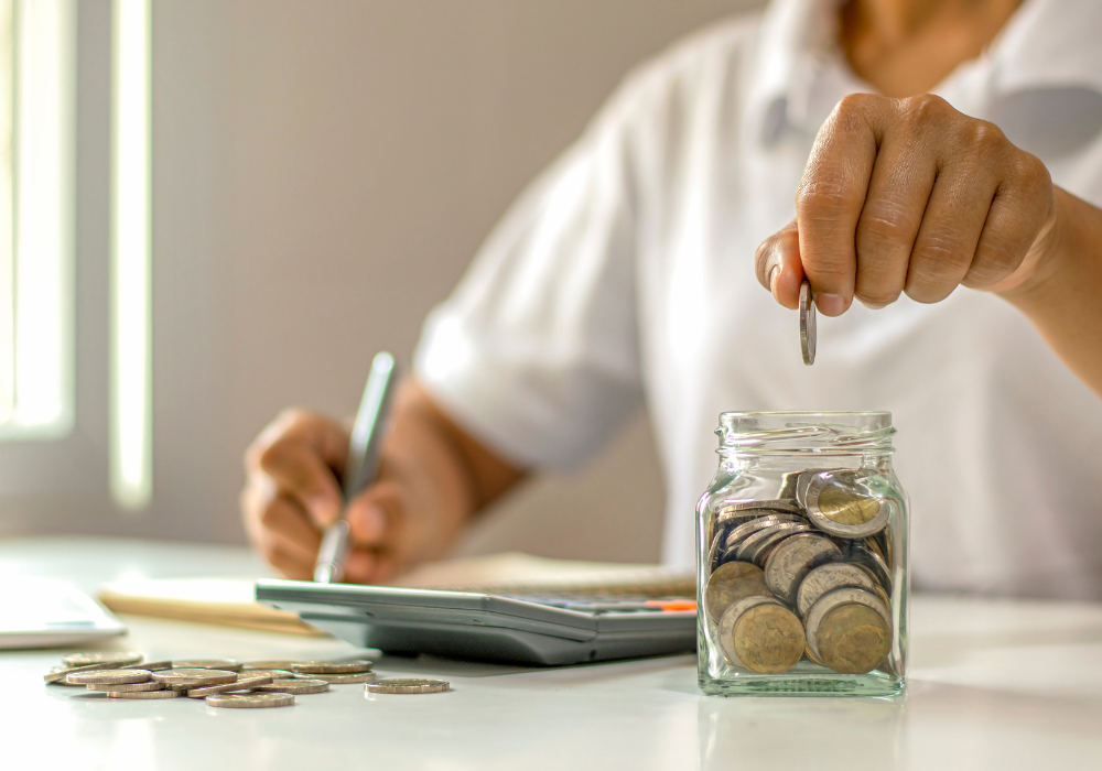 savings-jar-gallery Student saving money to finance study abroad