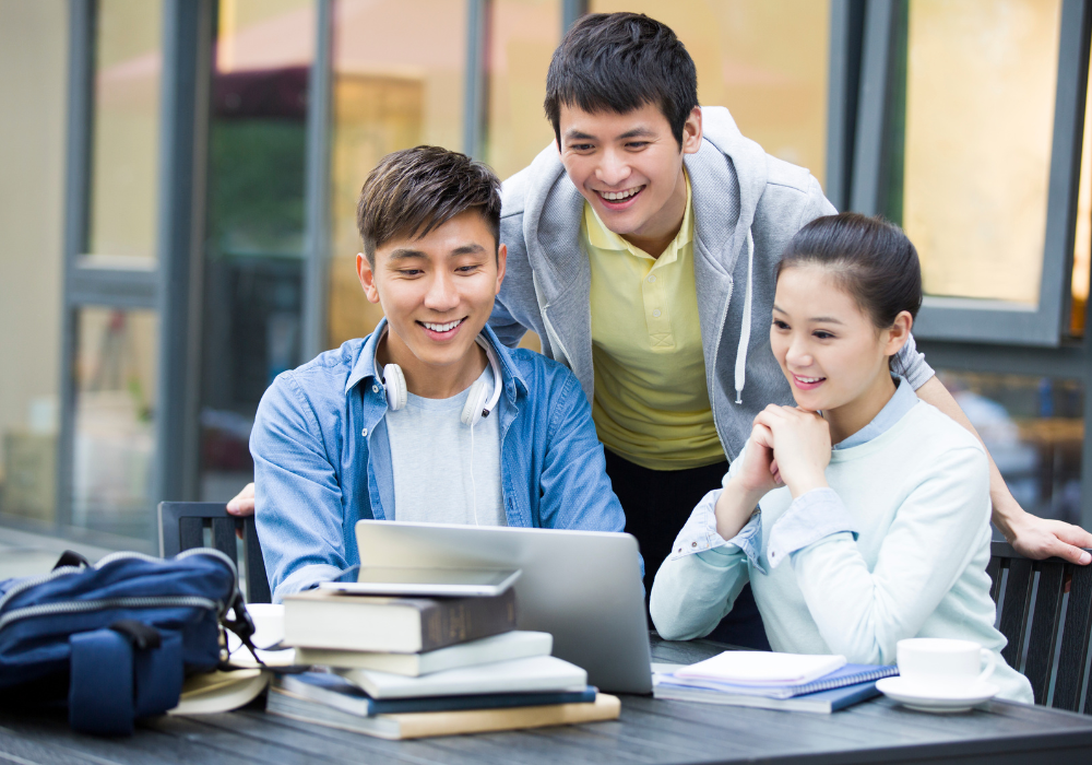 shanghai-students-gallery Students who study abroad in China