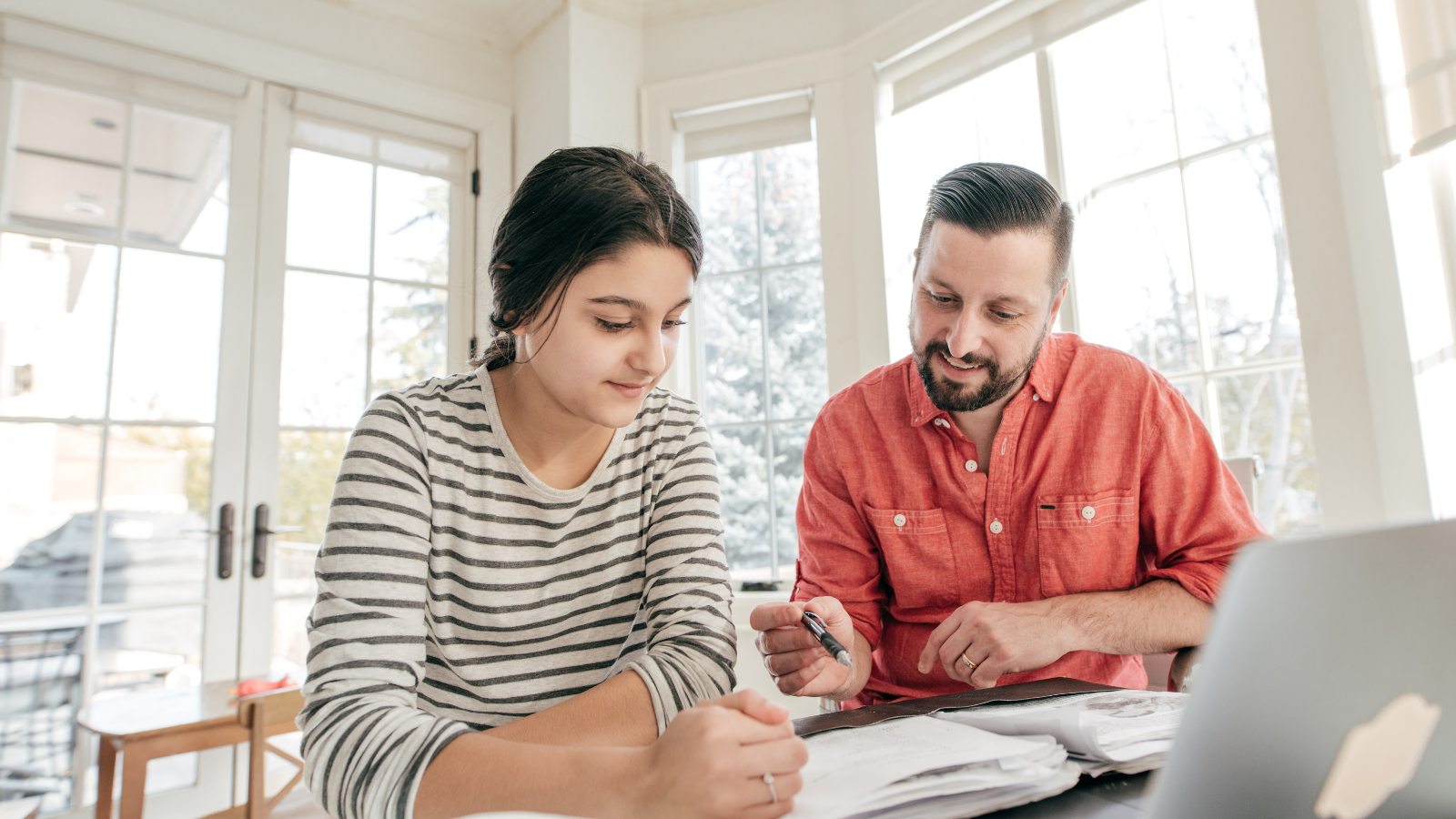 A Parent’s Guide to Study Abroad: Tips and Resources for Families