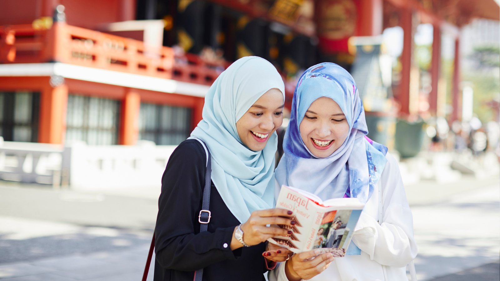 Top Lessons Learned from Studying Abroad: Personal Growth & More