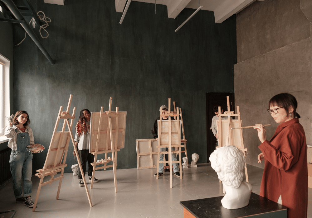 Students learning visual and performing arts abroad