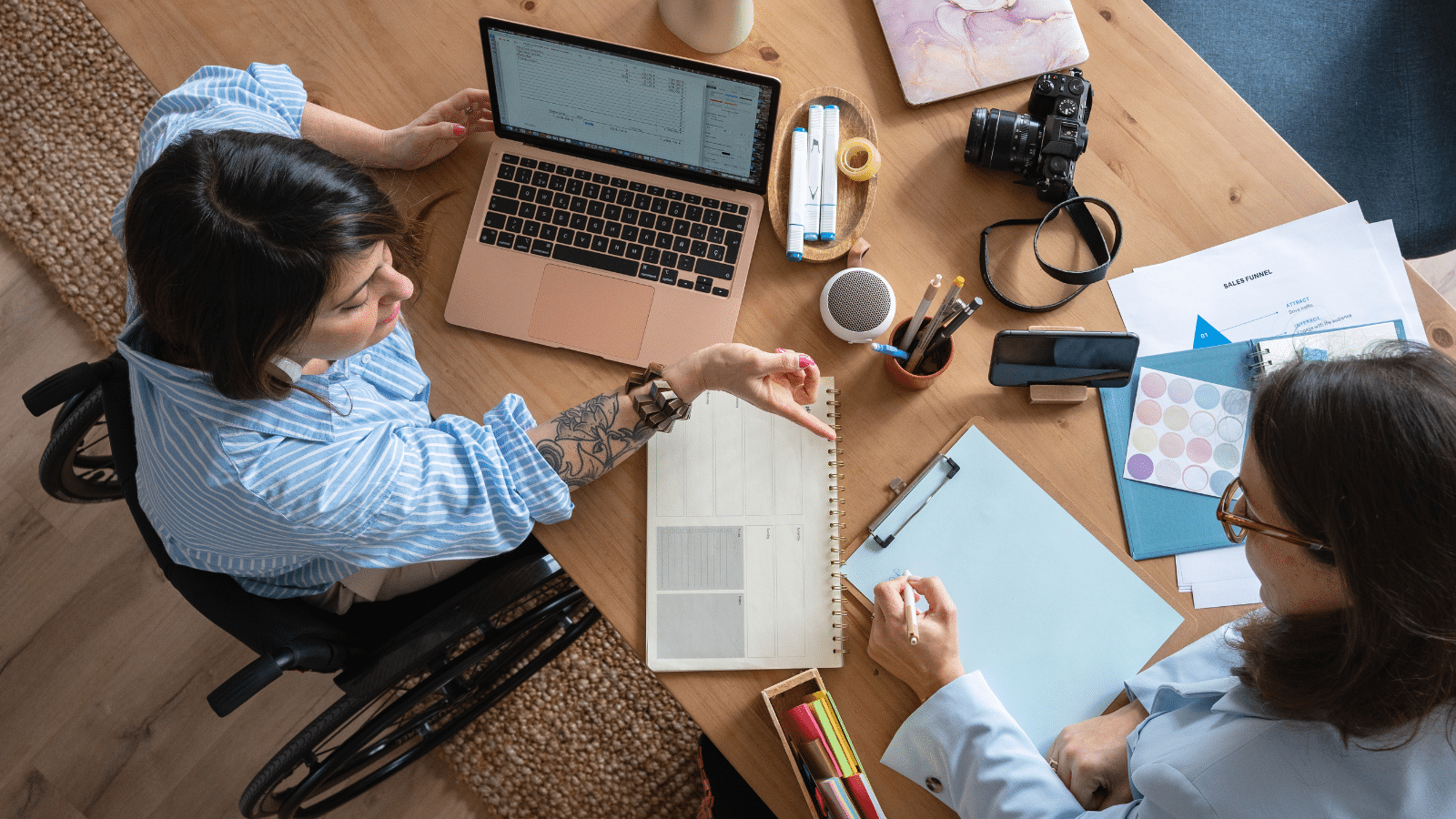 Where to Study Communications Abroad