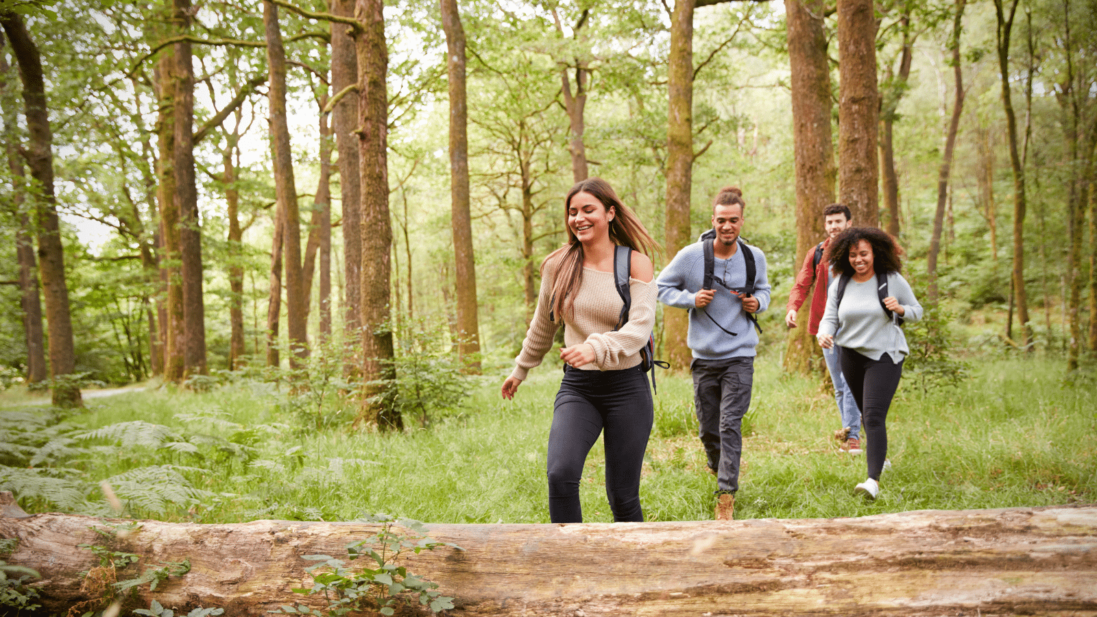 How to Balance Study and Social Life Abroad