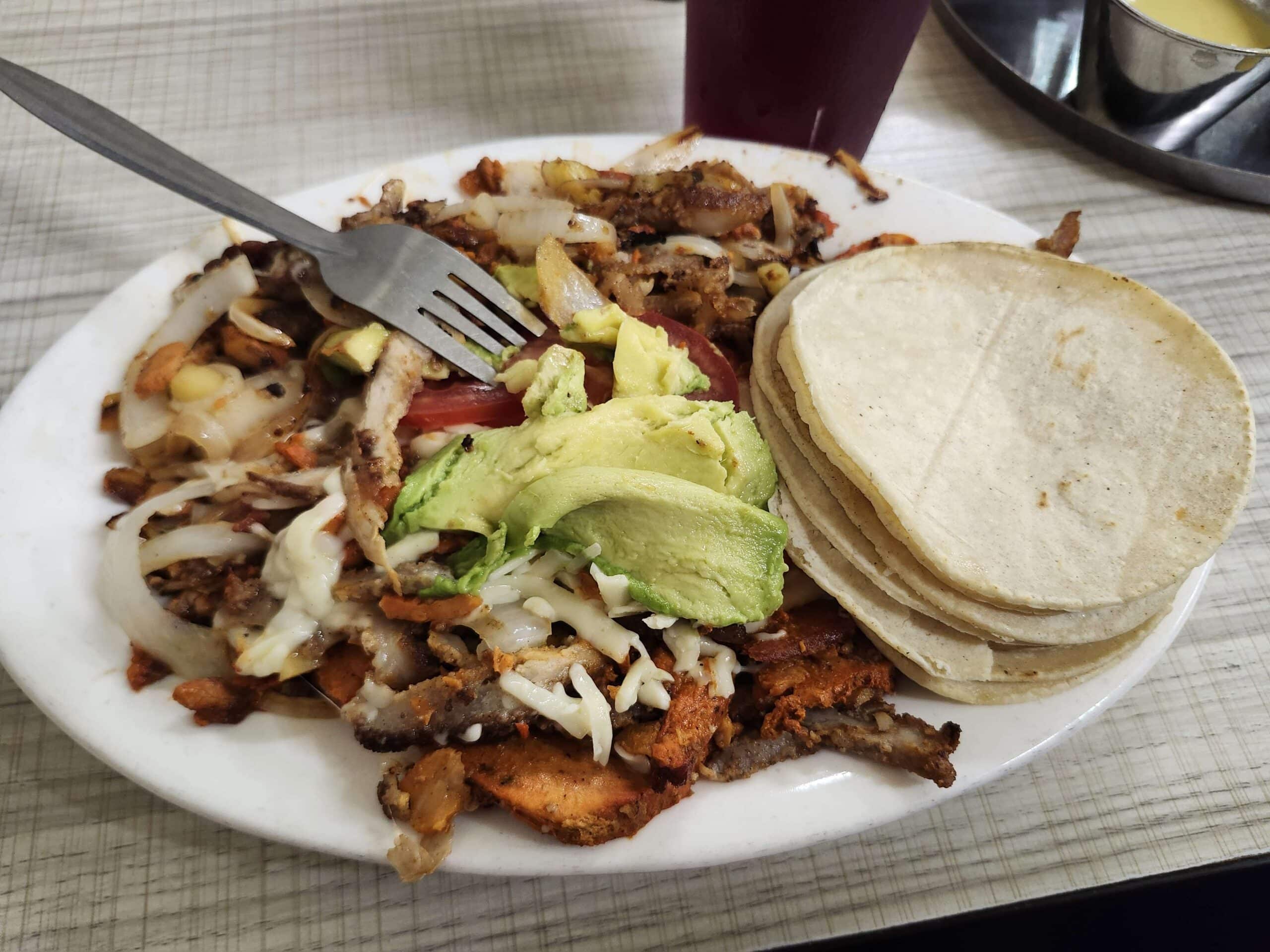 food Alambre at La Gringa restaurant