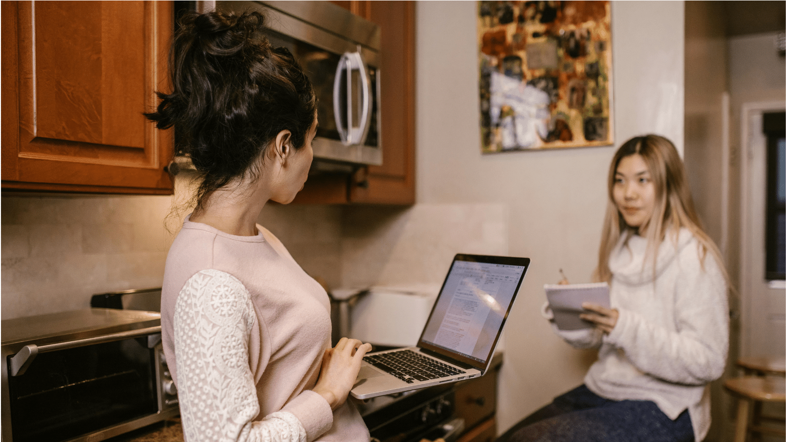 What Parents Should Know Before Study Abroad